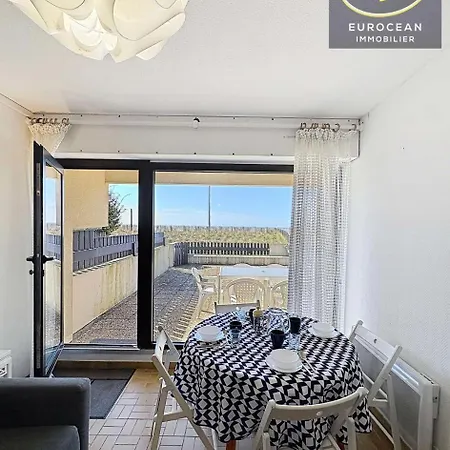 Oceanides - Face A L'ocean, De Plain-pied, Pour 2 A 4 Personnes Mae-0601 *