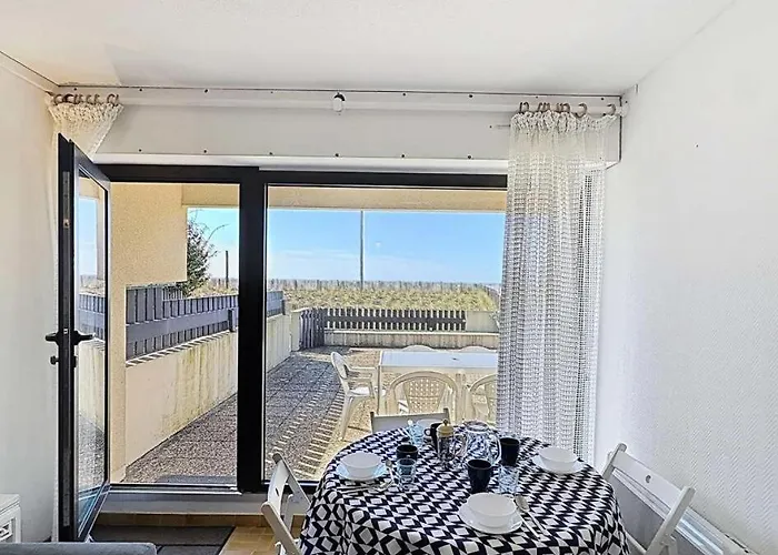 Oceanides - Face A L'ocean, De Plain-pied, Pour 2 A 4 Personnes Mae-0601 *